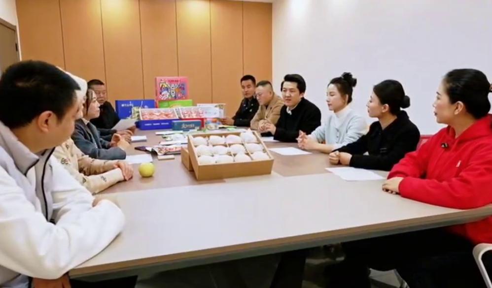 พลัง AI เปลี่ยนชีวิตเกษตรกรกานซู ปั้นนักขายสายโค้ดดันยอดขายพันล้าน